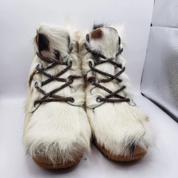 Vintage Womens Mocatem Goat Hair Yeti Size 8 Boots Apres ski Made in France - Picture 2 of 12